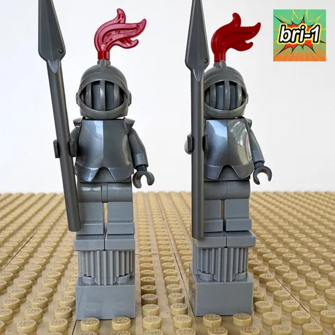 LEGO, Disney: 2x Knight Statues + Bases, dis023, 71040, DISNEY CASTLE, 2016