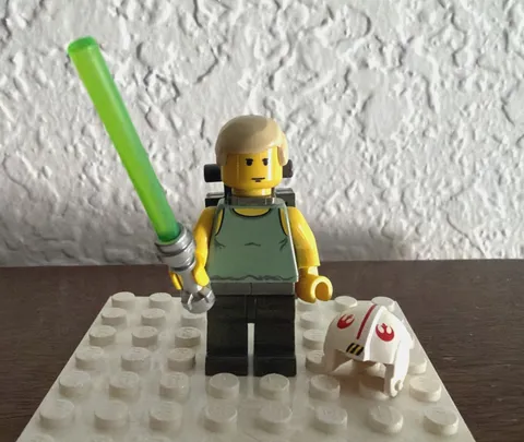 Lego Star Wars Dagobah Luke Skywalker Sw0106 From 4502 With Lightsaber & Helmet