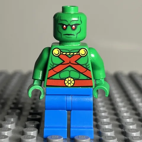 LEGO DC Super Heroes Martian Manhunter Minifigure Cape Justice League sh0158 1Z
