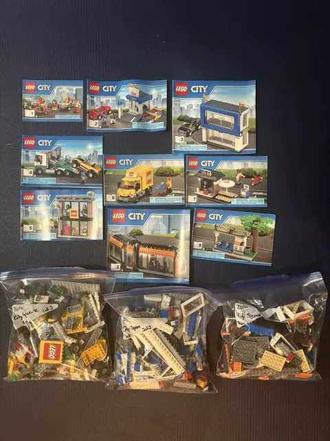 LEGO CITY 60097 City Square WITH INSTRUCTIONS