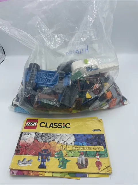 LOT OF LEGO CLASSIC SETS 10693 2lbs Of Assorted Lego Parts Mixed