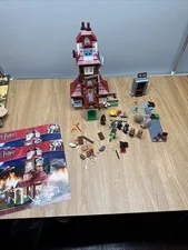 LEGO Harry Potter: The Burrow 4840  Read