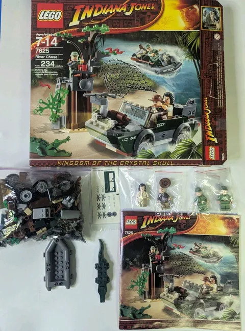LEGO Indiana Jones: River Chase (7625) Complete with Instructions & Box Retired