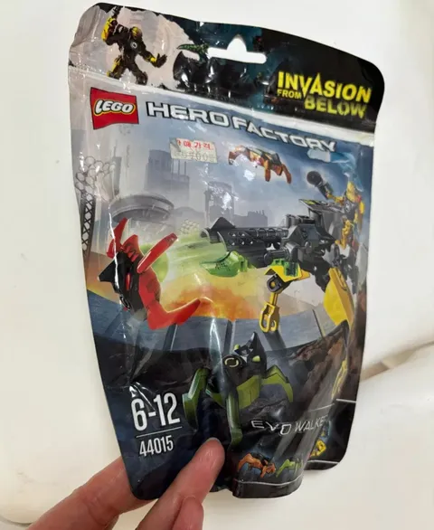 LEGO Hero Factory 44015 EVO Walker 51pcs Invasion From Below Mech New Sealed