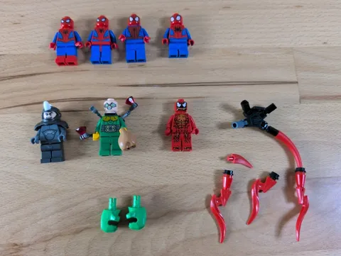Lego Marvel Spiderman Minifigures Lot of 7 Rhino, Carnage, Doc Ock, Hulk Hands