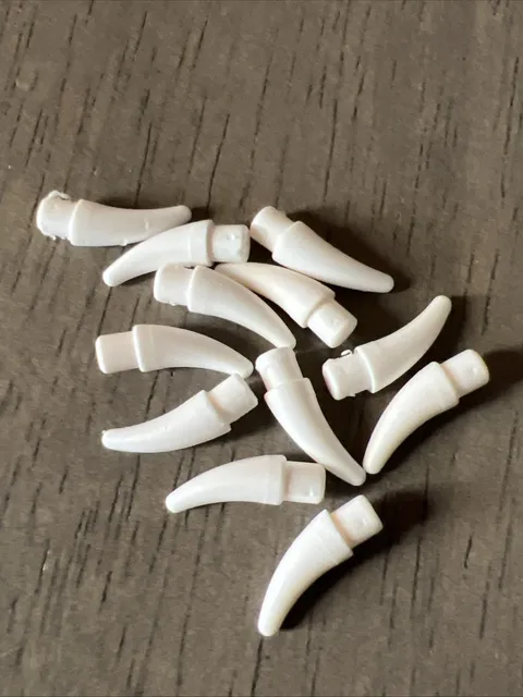 LEGO 53451 White Barb / Claw / Horn / Tooth - Small 12 Pieces