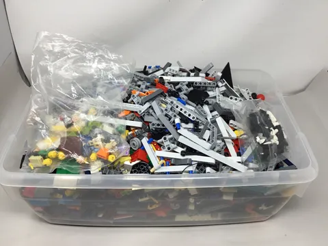 Bulk LEGO Assorted Building Bricks & Minifigure Parts - 9 lbs