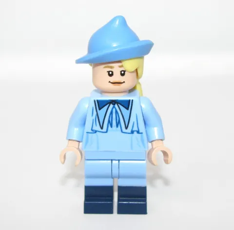 Lego Harry Potter Minifigure HP202 Fleur Delacour Bright Light Blue Robe Smiling