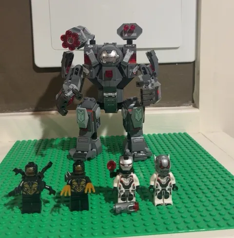 LEGO Marvel War Machine Buster. 76124. Used. Great Condition.
