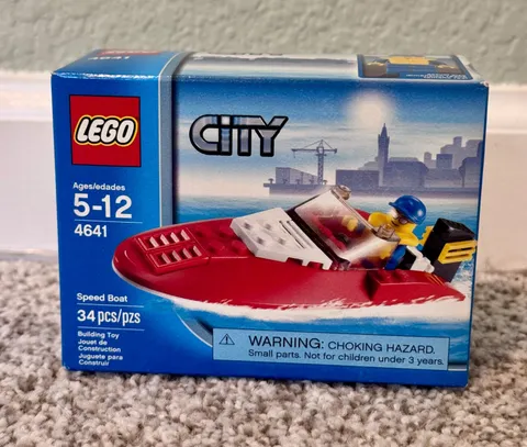 LEGO City 4641 Speedboat – Retired Set – NEW Factory Sealed
