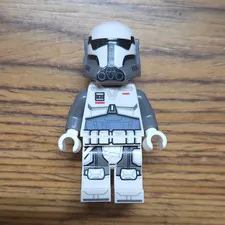 LEGO Star Wars Clone Trooper Minifigure White/Gray Armor w/ White Helmet
