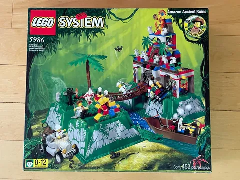 Lego 5986 Amazon Ancient Ruins from the 1999 Adventurers Theme
