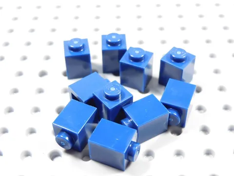 LEGO Lot of 10 Dark Blue 1x1 Bricks BM