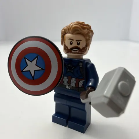 LEGO® Captain America Minifigure - Infinity War Shield Mjölnir Beard sh0495