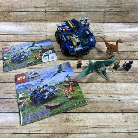 LEGO Jurassic World: Gallimimus and Pteranodon Breakout (75940) 100% Complete