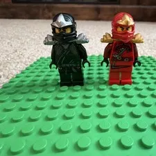 LEGO Ninjago Kai ZX Cole ZX Minifigure Lot 2012 Shoulder Armor Retired