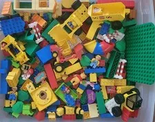 LEGO Duplo Mixed Bricks Figures Vehicles 300+ Pc Construct Bob Builder Clean Vtg