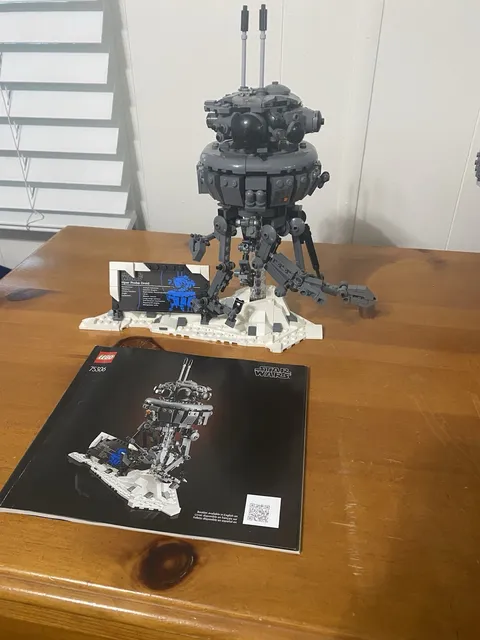 LEGO Star Wars: Imperial Probe Droid (75306) Disassembled
