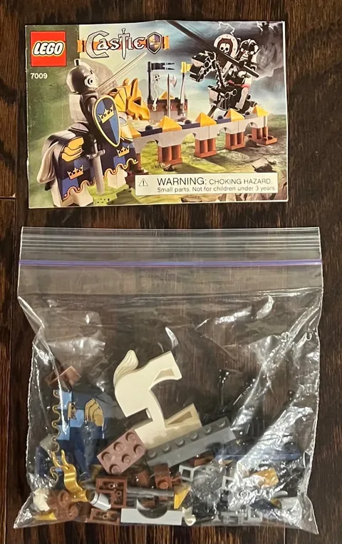 LEGO Castle The Final Joust (7009) 2007  Complete With Manual Instructions 