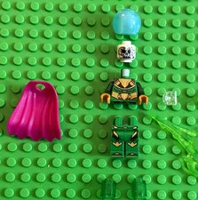 New LEGO Mysterio Minifigure (76342)