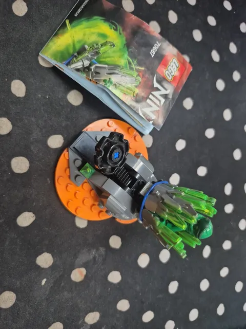 LEGO NINJAGO: Spinjitzu Burst - Lloyd (70687) No Box
