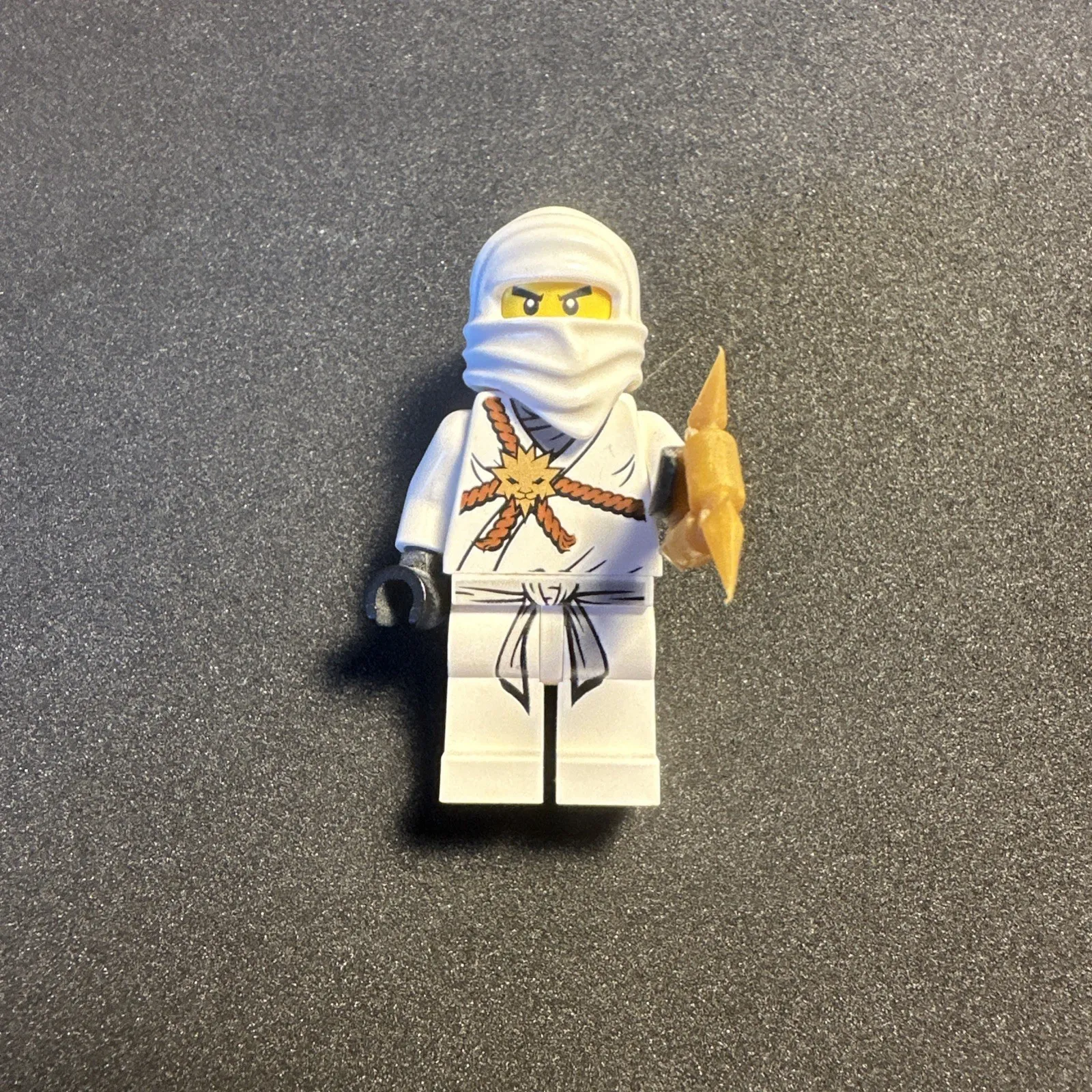 LEGO Ninjago Minifigure Zane The Golden Weapons njo0001 From Set #2507 Rare MINT