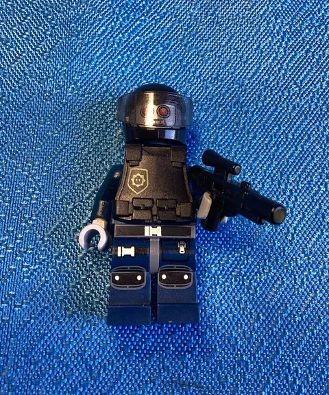 Lego Minifigure Robot Swat The Lego Movie
