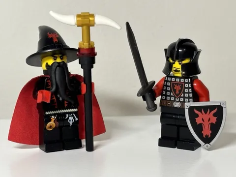 LEGO Castle Dragon Wizard & Dragon Knight Minifigure Lot 70403 cas534 cas537
