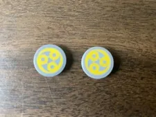 LEGO 14769pb189 Round Tile 2x2 Yellow Swirl SW Ado Eemon Emblem (Sticker)