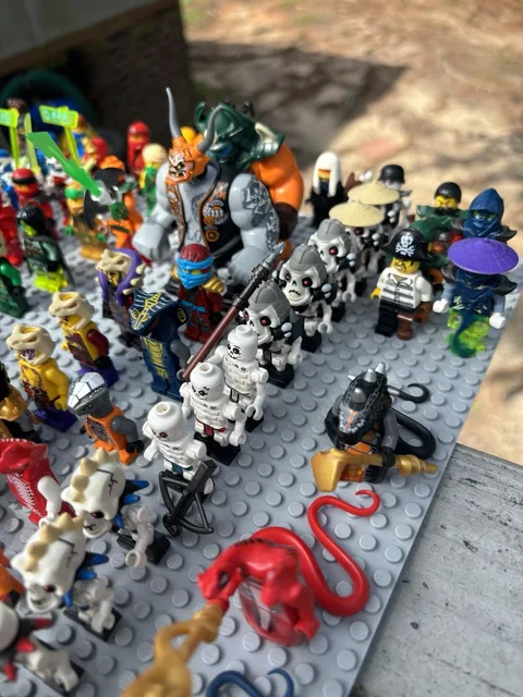 LEGO NINJAGO Ninja Minifigure Lot - Mixed Ninjago Minifigures