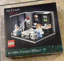 LEGO THE X-FILES SCULLY’S LAB 40896