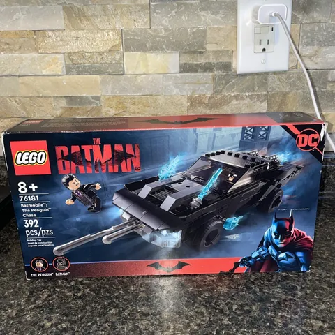 Lego 2022 DC Batman #76181 Batmobile Penguin Chase New Sealed