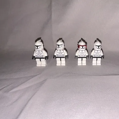 LEGO Star Wars Clone Trooper Minifigure Lot of 4 Plastic Figures