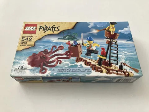 Lego Pirates 6240 Kracken Attackin' NISB