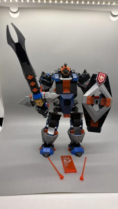 LEGO 70326 NEXO Knights Black Knight Mech see description 