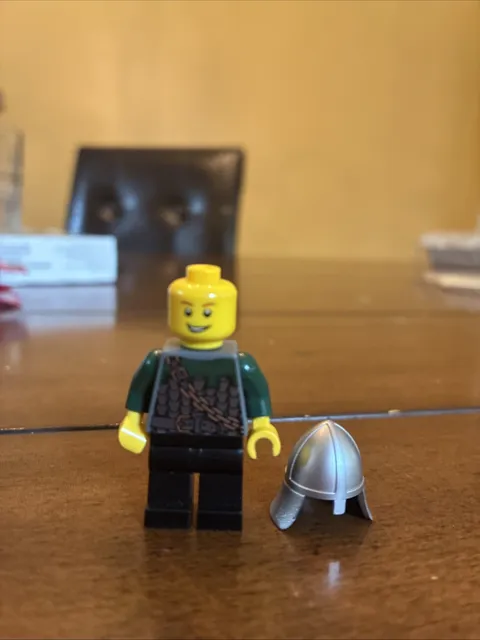 LEGO Castle Minifigure Dragon Knight Scale Mail with Chain and Belt Cas485