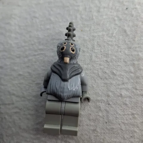 LEGO Star Wars Clone Wars Thi-Sen (Talz Chieftain) Minifigure sw0264 Set 8085