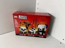 LEGO Iconic: Chinese New Year Pandas (40466)