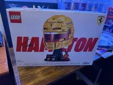 LEGO/Lewis Hamilton Helmet set# 43022/BRAND NEW IN BOX