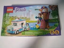 New LEGO Friends Vet Clinic Ambulance 41445 Building Kit Damaged Box