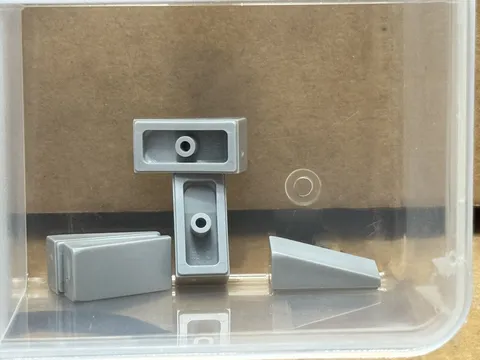 LEGO Parts - Light Bluish Gray Slope 18 2 x 1 x 2/3 - No 5404 - QTY 5