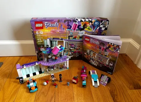 LEGO FRIENDS: Creative Tuning Shop (41351) complete set, manual and box