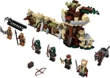 LEGO The Hobbit 79012 Mirkwood Elf Army 6 Minifigures 276 Pieces No Box