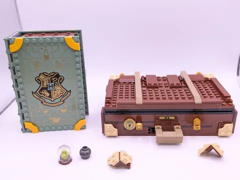 LEGO Harry Potter: Newt's Case of Magical Creatures (75952) + 76383 Please Read 