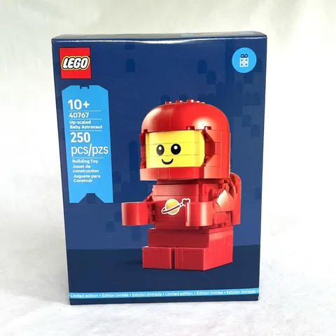 Lego 40767 Up-Scaled Baby Astronaut  NEW & SEALED  WP/LIMITED FREE SHIPPING