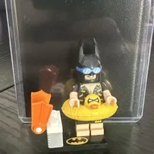 LEGO Batman Minifigure w/ Yellow Duck Float Ring (The LEGO Batman Movie)