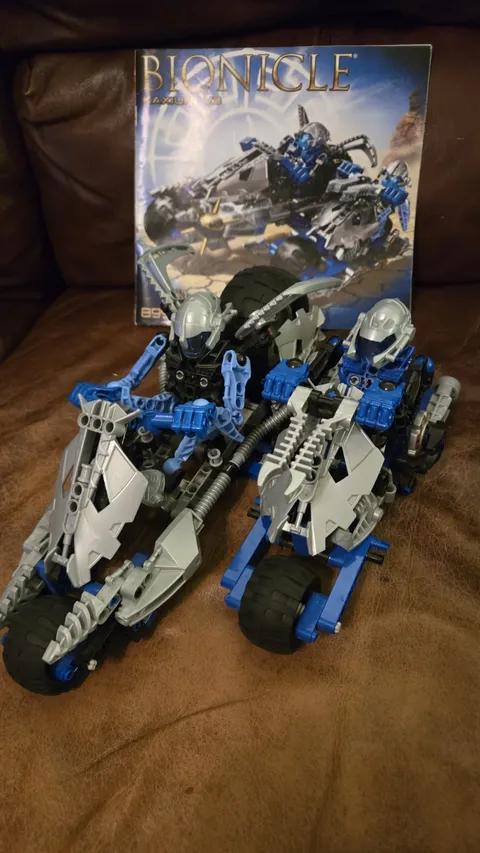 LEGO BIONICLE Kaxium V3 8993 Complete Set w/ Box 56 pcs Vintage Retired
