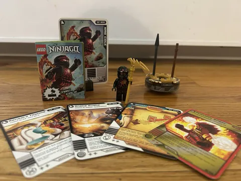 LEGO Ninjago 9572 NRG Cole. Used, Complete With Cards And Booklet.