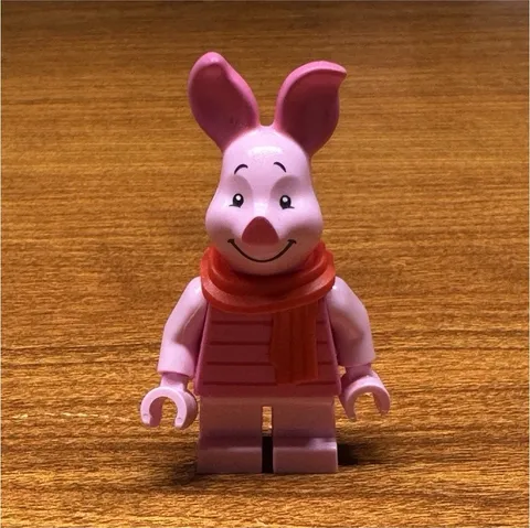 LEGO Piglet Minifigure Red Scarf Winnie the Pooh Ideas Set Figure 1pc