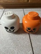 2018 LEGO Halloween Jack O Lantern  Pumpkin Skeleton Storage Heads Small 2-Pack
